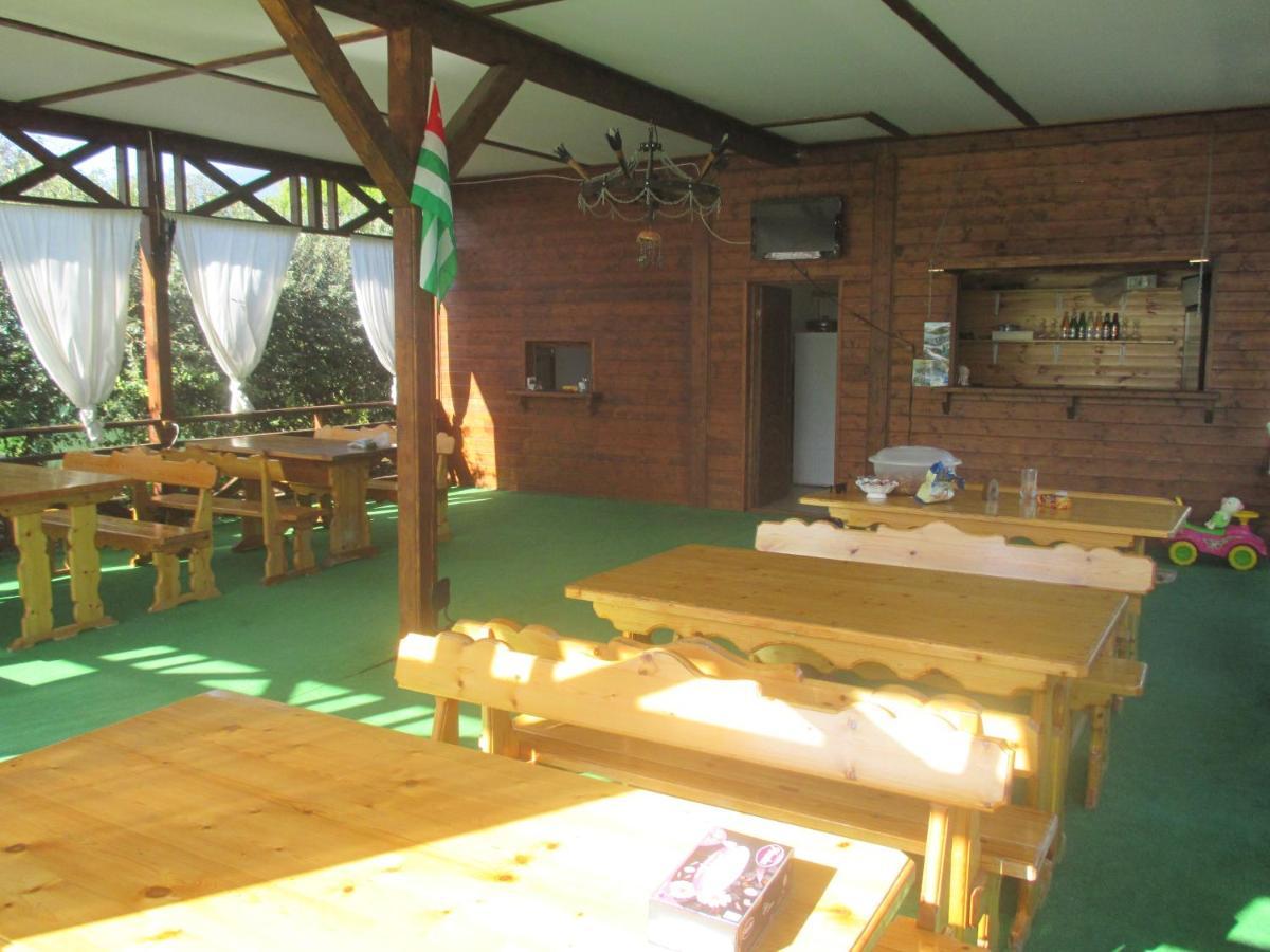 Guest House У Дедушки Самвела Alakhadzi 外观 照片