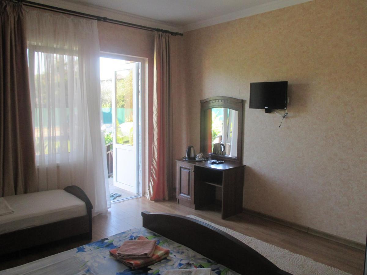 Guest House У Дедушки Самвела Alakhadzi 外观 照片