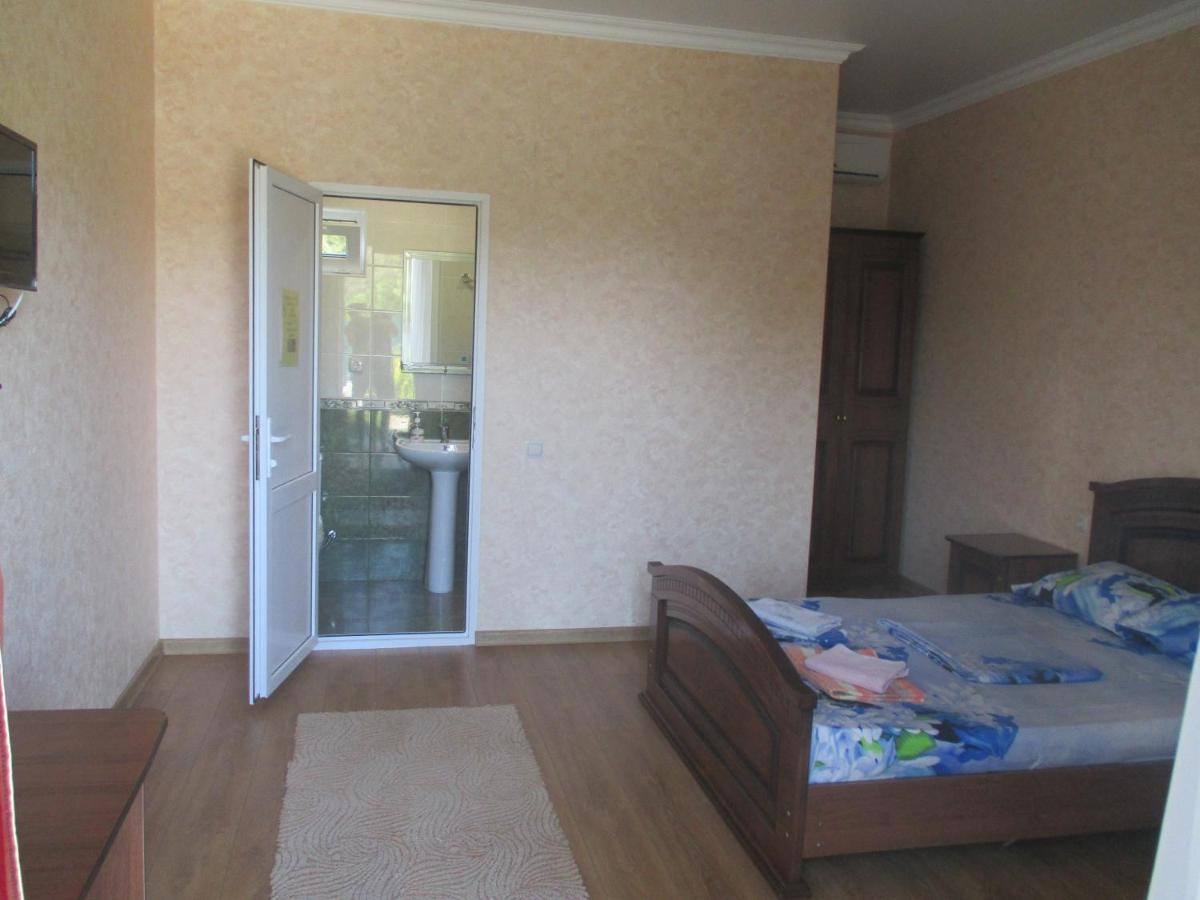 Guest House У Дедушки Самвела Alakhadzi 外观 照片