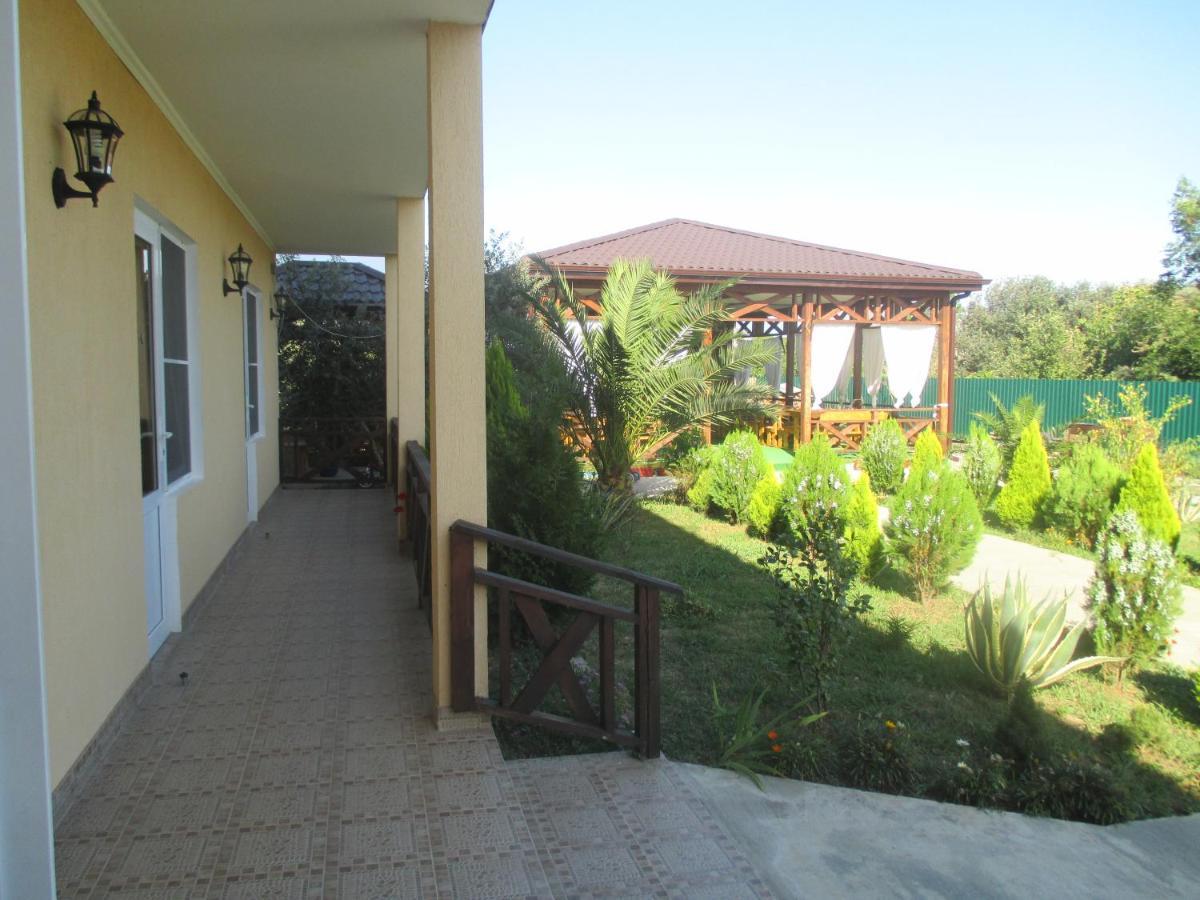 Guest House У Дедушки Самвела Alakhadzi 外观 照片